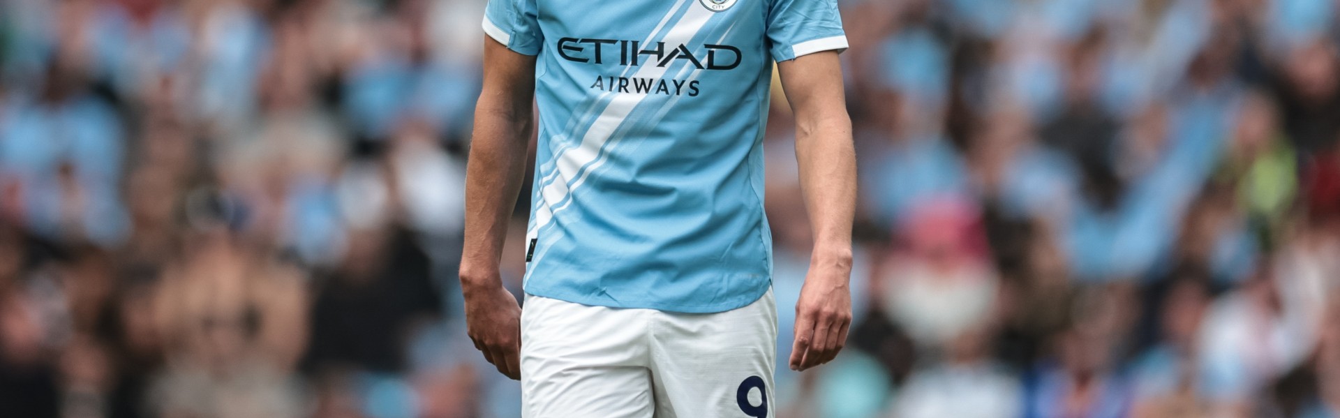 开云体育官网-曼晚评分：特拉福德8分&amp;努内斯4分，哈兰德罗德里等多人6分