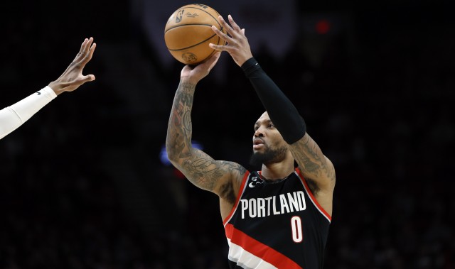 开云体育下载-2017年以来NBA十支球队完成转手 凯尔特人61亿美元湖人达百亿