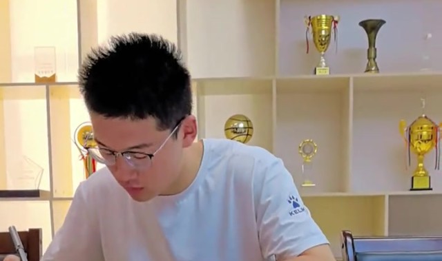 开云-山东男篮官方：王证&amp;赵浩然&amp;马延东正式签约进入一队