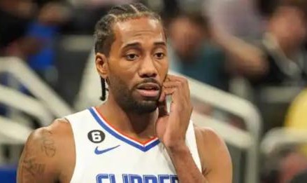 开云-【人物】33分4断击败东部第一！战神小卡限时回归