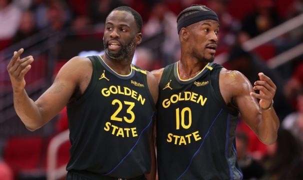 开云-云端牌局暗战：两个偏执狂如何唤醒勇士冠军基因